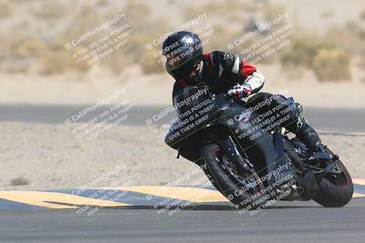 media/Mar-28-2022-Superbike Trackdays (Mon) [[b8603d0f67]]/Open Track Time/Turn 16/